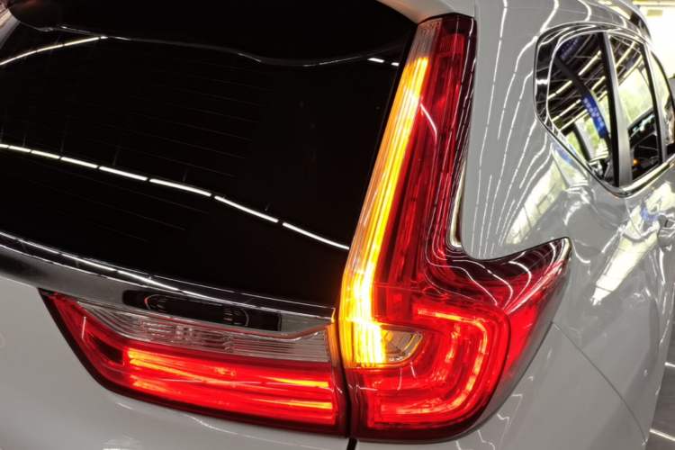 Used Honda CR-V 2017 240TURBO CVT 2WD Comfort Version Right Rear Taillight