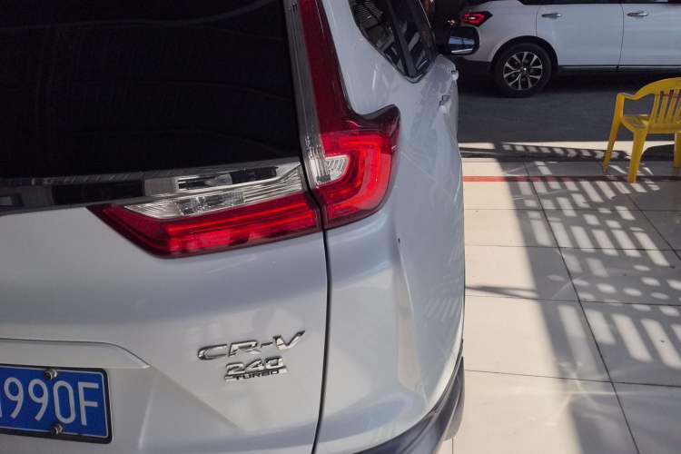 Used Honda CR-V 2017 240TURBO CVT 2WD Urban Edition Right Rear Taillight