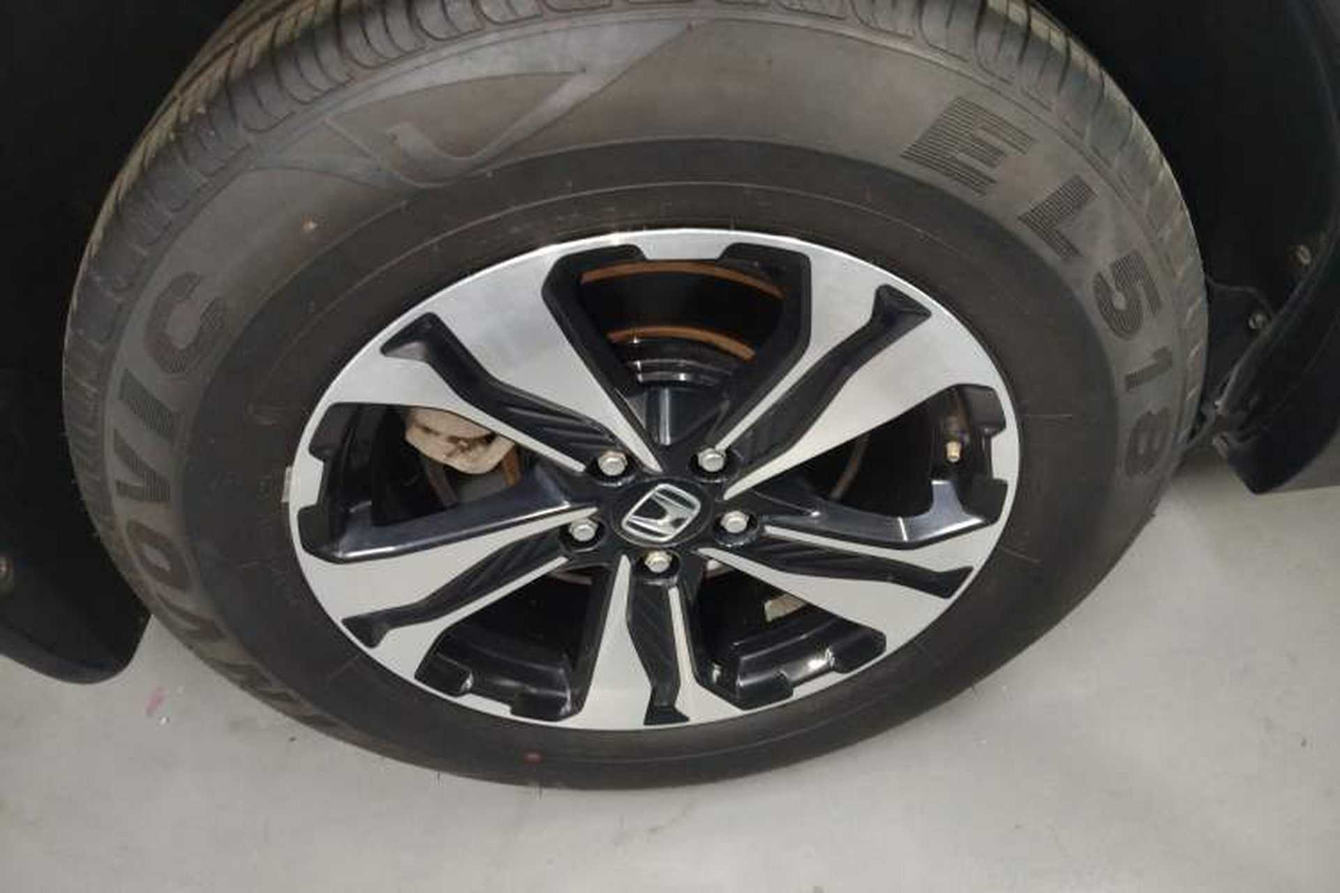 Used Honda CR-V 2017 240TURBO CVT 2WD Urban Edition Right Rear Wheel Hub