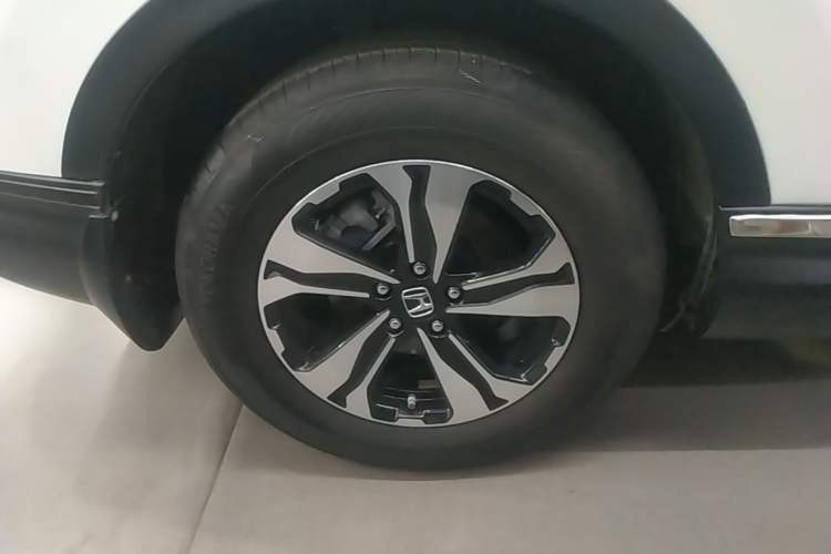 Used Honda CR-V 2017 240TURBO Manual Two-Wheel Drive Classic Edition Right Rear Wheel Hub