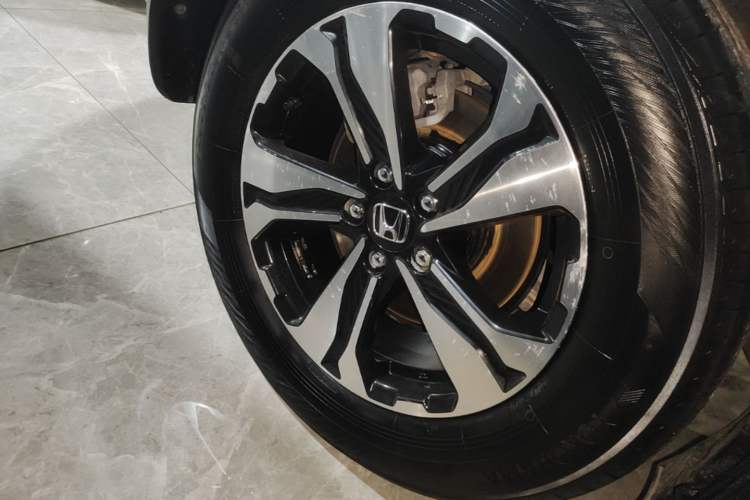 Used Honda CR-V 2017 240TURBO CVT 2WD Urban Edition Right Rear Wheel Hub