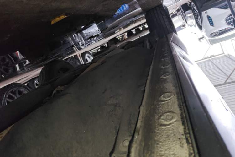 Used Honda CR-V 2017 240TURBO CVT Four-Wheel Drive Luxury Edition Right Side Sill