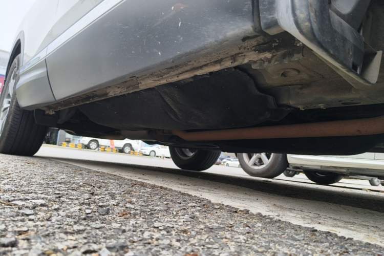 Used Honda CR-V 2017 Hybrid 2.0L Pure Drive Edition Right Side Sill
