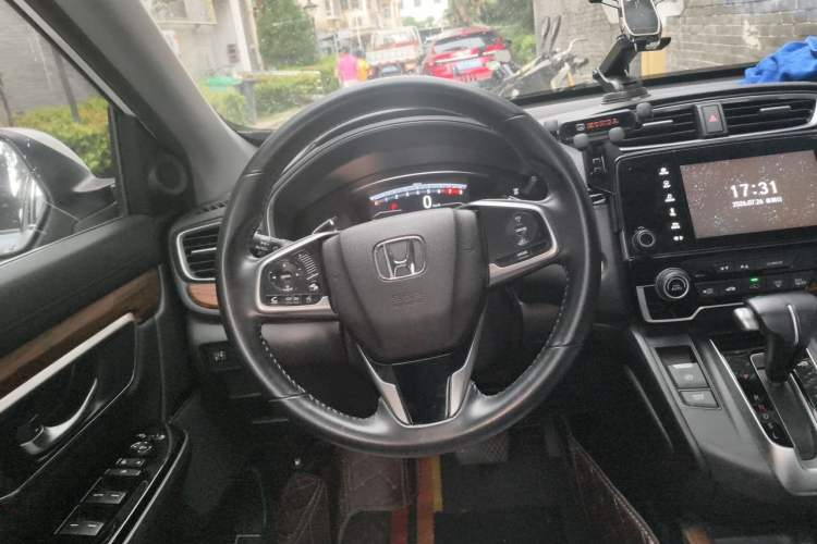 Used Honda CR-V 2017 240TURBO CVT Front-Wheel Drive Fashion Edition Steering Wheel