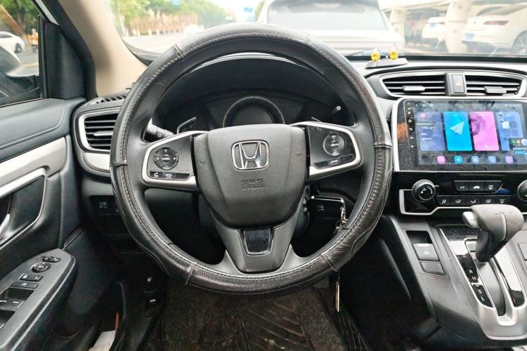 Used Honda CR-V 2017 240TURBO CVT 2WD Comfort Version Steering Wheel