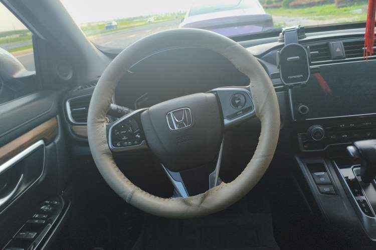 Used Honda CR-V 2017 240TURBO CVT Front-Wheel Drive Fashion Edition Steering Wheel