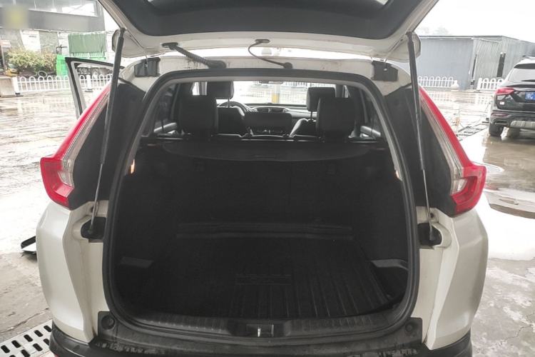 Used Honda CR-V 2017 240TURBO CVT Four-Wheel Drive Luxury Edition Trunk