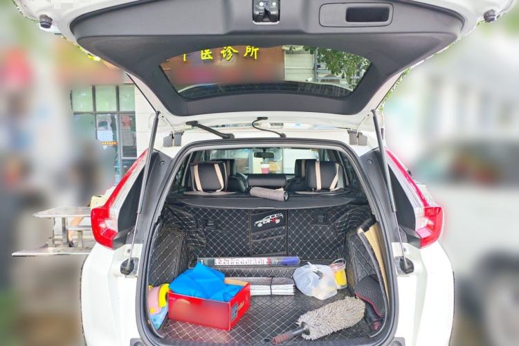 Used Honda CR-V 2017 240TURBO CVT Front-Wheel Drive Fashion Edition Trunk