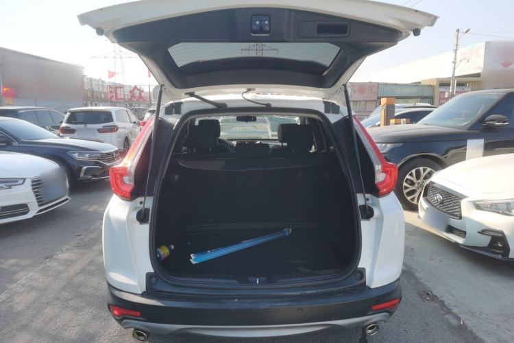Used Honda CR-V 2017 240TURBO CVT 2WD Urban Edition Trunk