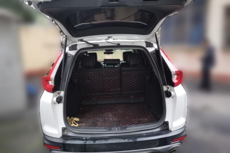 Used Honda CR-V 2017 240TURBO CVT 2WD Urban Edition Trunk