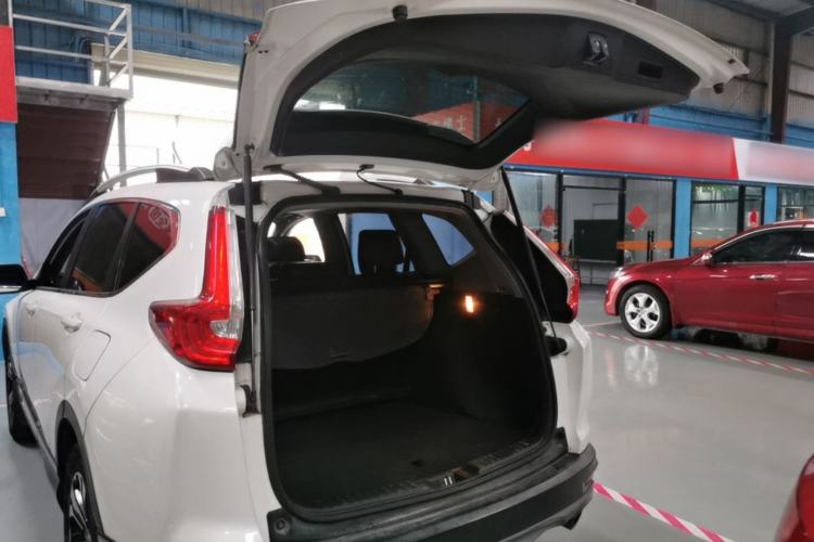 Used Honda CR-V 2017 240TURBO CVT Front-Wheel Drive Fashion Edition Trunk