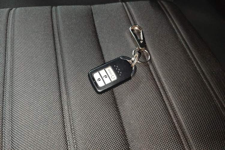 Used Honda CR-V 2017 240TURBO CVT 2WD Urban Edition Vehicle Key