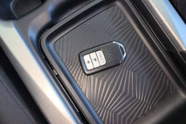 Used Honda CR-V 2017 240TURBO CVT 2WD Urban Edition Vehicle Key
