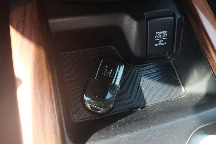 Used Honda CR-V 2017 240TURBO CVT 2WD Urban Edition Vehicle Key
