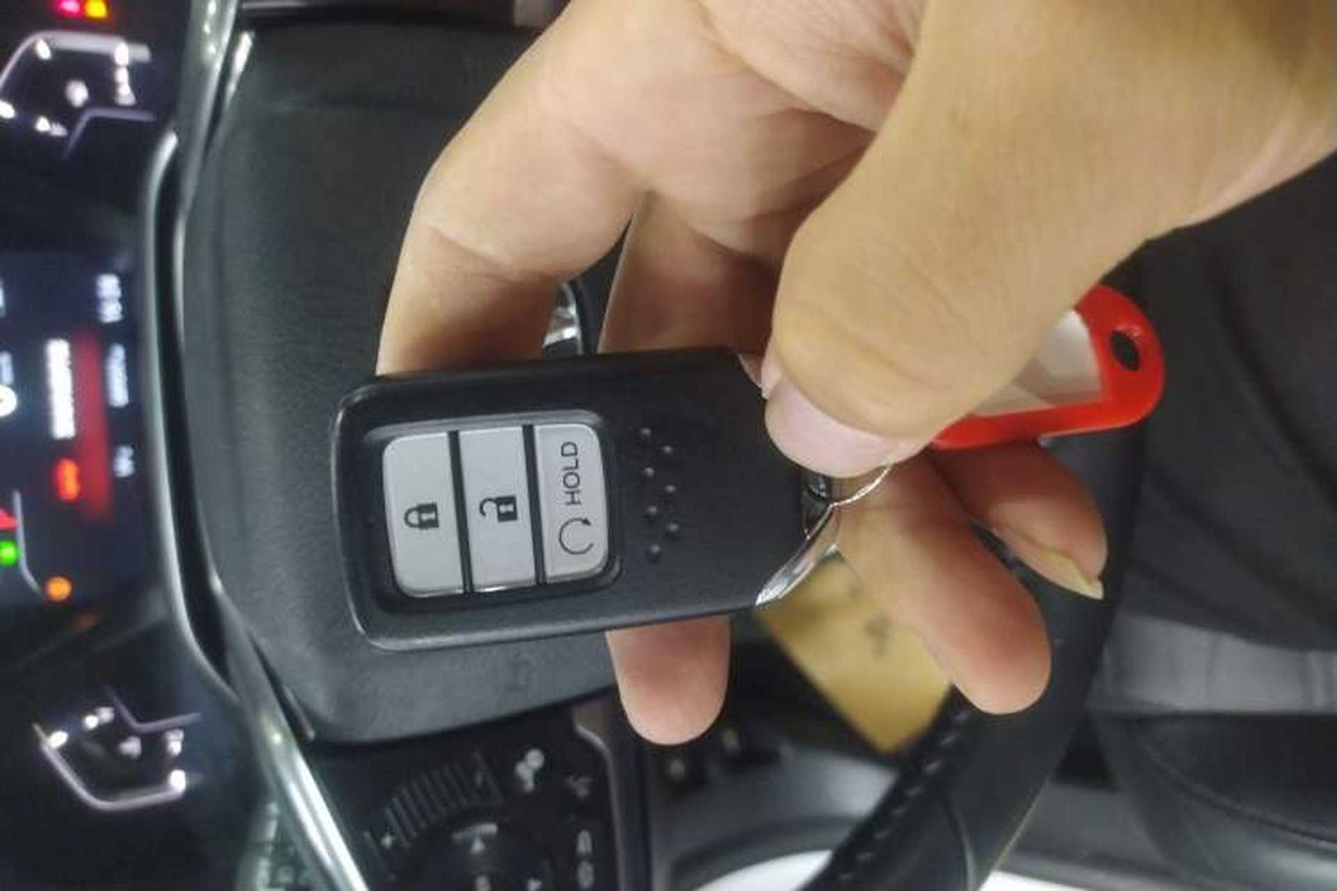 Used Honda CR-V 2017 240TURBO CVT Front-Wheel Drive Fashion Edition Vehicle Key