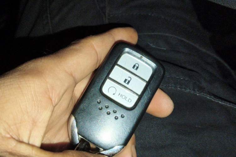 Used Honda CR-V 2017 240TURBO CVT 2WD Urban Edition Vehicle Key
