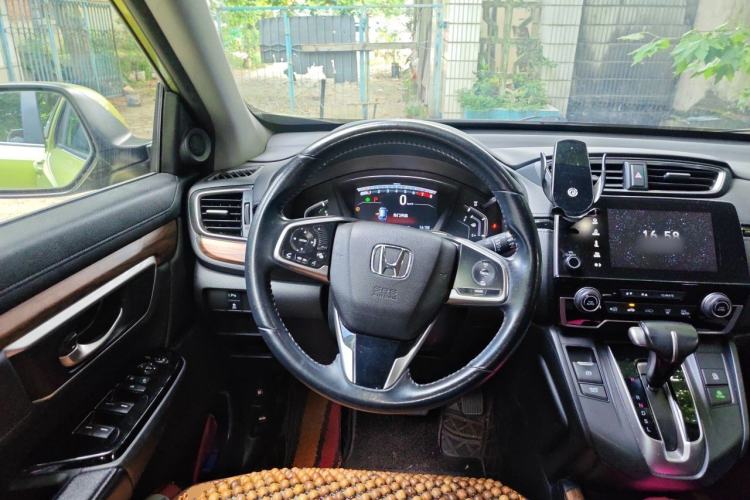 Used Honda CR-V 2017 240TURBO CVT Front-Wheel Drive Fashion Edition Steering Wheel