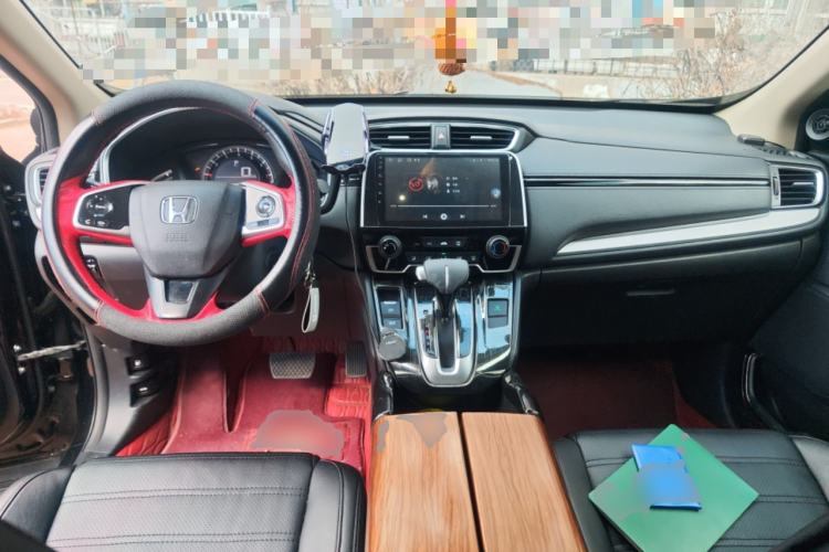 Used Honda CR-V 2018 240TURBO CVT 2WD Comfort Version Center Console