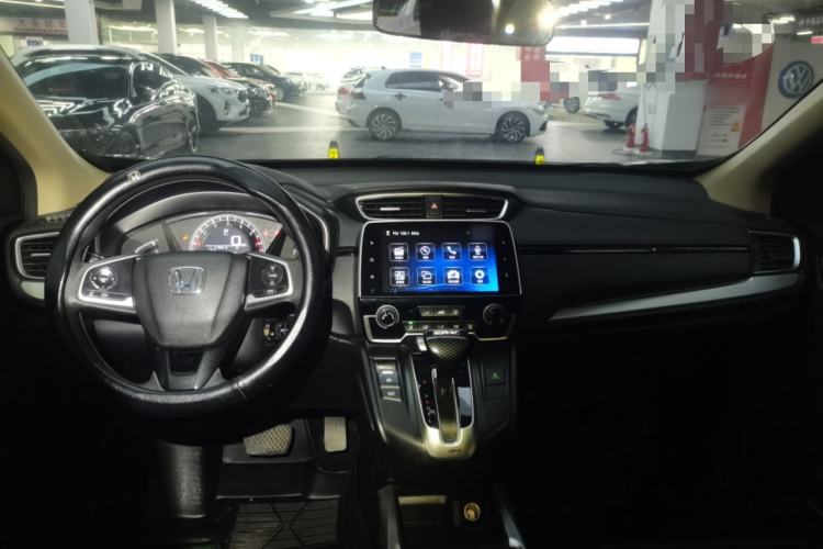 Used Honda CR-V 2018 240TURBO CVT 2WD Comfort Version Center Console