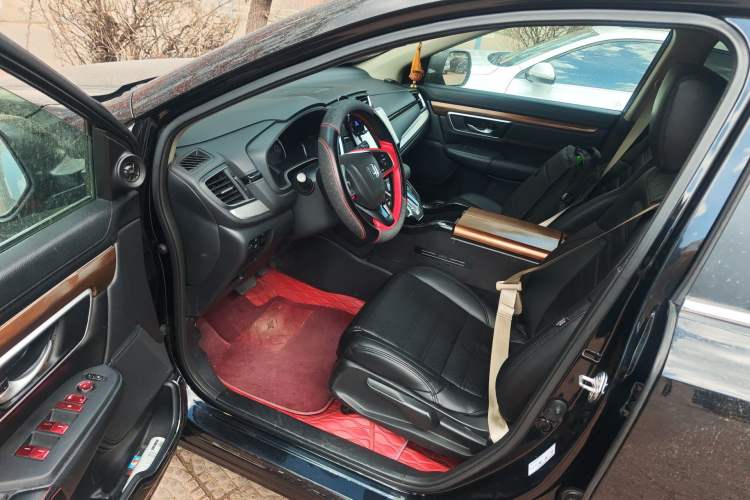 Used Honda CR-V 2018 240TURBO CVT 2WD Comfort Version Driver Seat