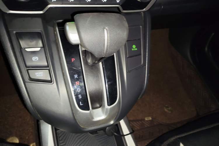 Used Honda CR-V 2018 240TURBO CVT 2WD Comfort Version Gear Lever