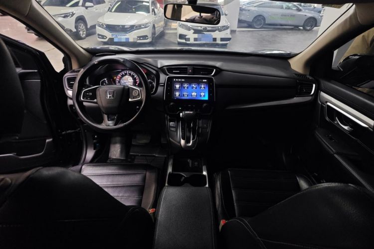 Used Honda CR-V 2018 240TURBO CVT 2WD Comfort Version Interior 2