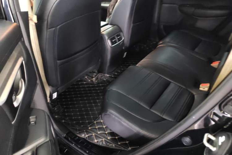 Used Honda CR-V 2018 240TURBO CVT 2WD Comfort Version Left Rear Seat
