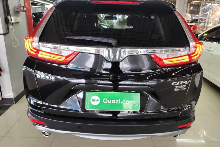 Used Honda CR-V 2018 240TURBO CVT 2WD Comfort Version Rear