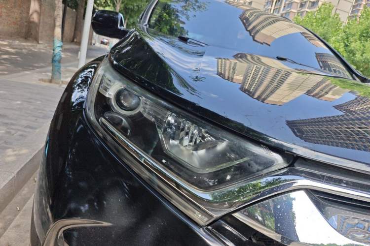 Used Honda CR-V 2018 240TURBO CVT 2WD Comfort Version Right Front Headlight