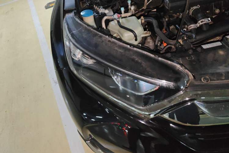 Used Honda CR-V 2018 240TURBO CVT 2WD Comfort Version Right Front Headlight
