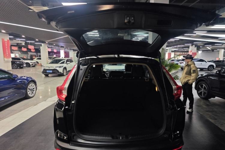 Used Honda CR-V 2018 240TURBO CVT 2WD Comfort Version Trunk