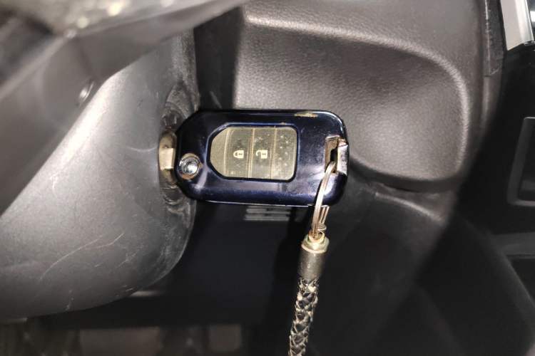Used Honda CR-V 2018 240TURBO CVT 2WD Comfort Version Vehicle Key