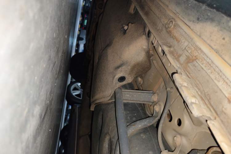 Used Honda CR-V 2018 240TURBO CVT 2WD Comfort Version Chassis Rear Left