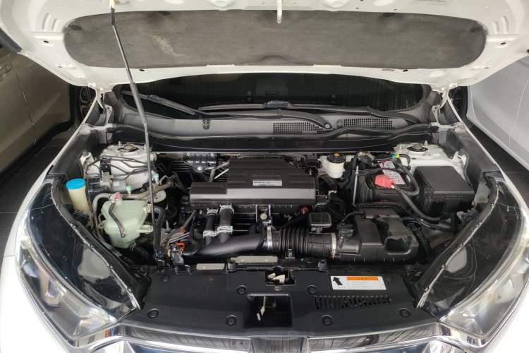 Used Honda CR-V 2018 240TURBO CVT 2WD Comfort Version Engine Bay