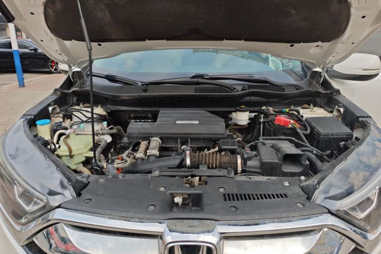 Used Honda CR-V 2018 240TURBO CVT 2WD Comfort Version Engine Bay