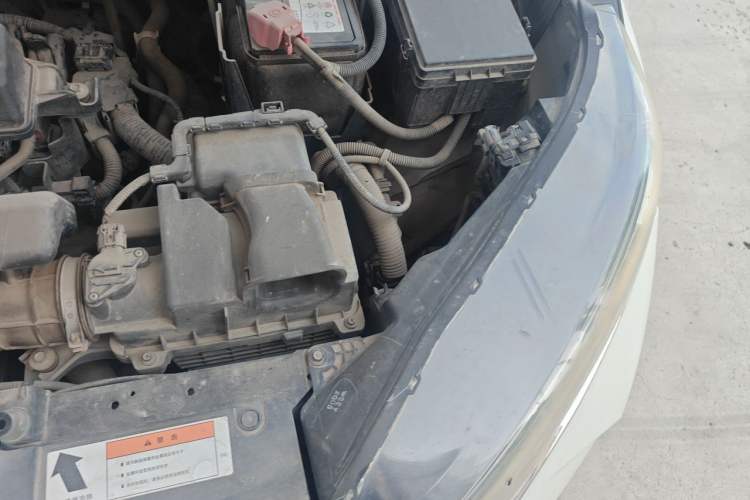 Used Honda CR-V 2018 240TURBO CVT 2WD Comfort Version Engine Bay Left