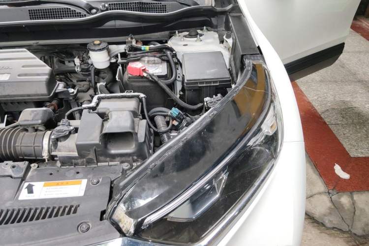 Used Honda CR-V 2018 240TURBO CVT 2WD Comfort Version Engine Bay Left