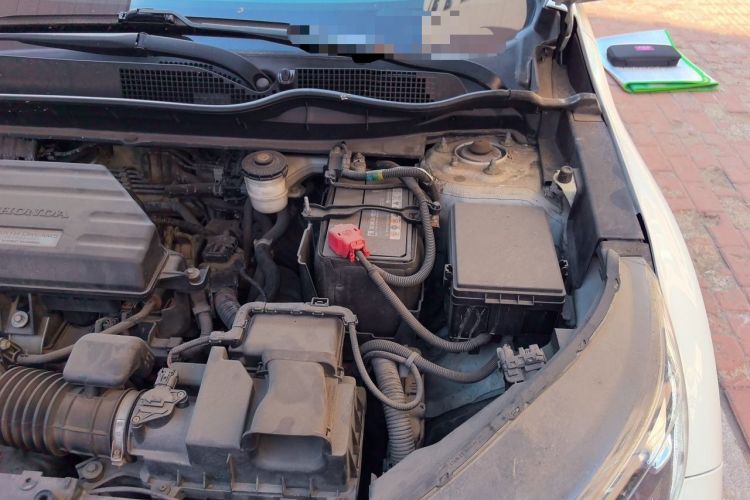 Used Honda CR-V 2018 240TURBO CVT 2WD Comfort Version Engine Bay Left