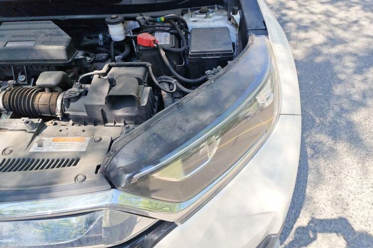 Used Honda CR-V 2018 240TURBO CVT 2WD Comfort Version Engine Bay Left
