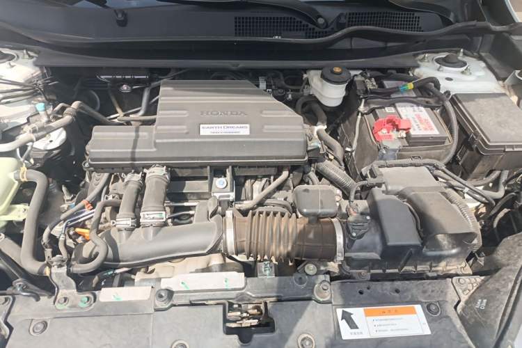 Used Honda CR-V 2018 240TURBO CVT 2WD Comfort Version Engine Bay