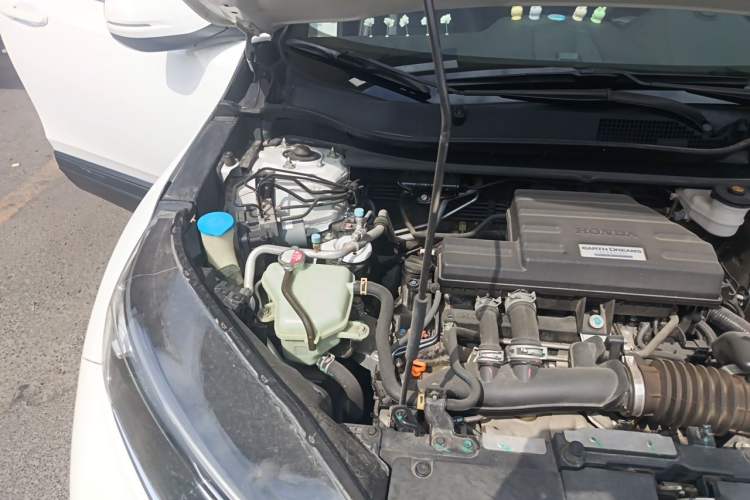 Used Honda CR-V 2018 240TURBO CVT 2WD Comfort Version Engine Bay Right