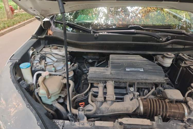 Used Honda CR-V 2018 240TURBO CVT 2WD Comfort Version Engine Bay Right