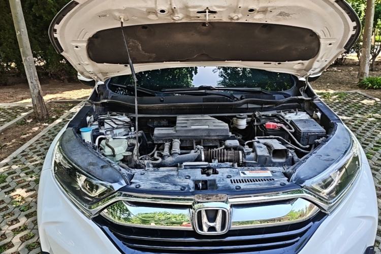 Used Honda CR-V 2018 240TURBO CVT 2WD Comfort Version Engine Bay