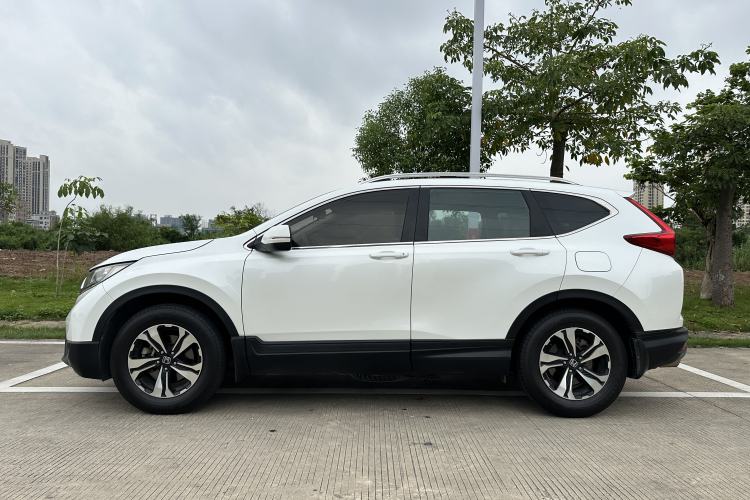 Used Honda CR-V 2018 240TURBO CVT 2WD Comfort Version Exterior 4