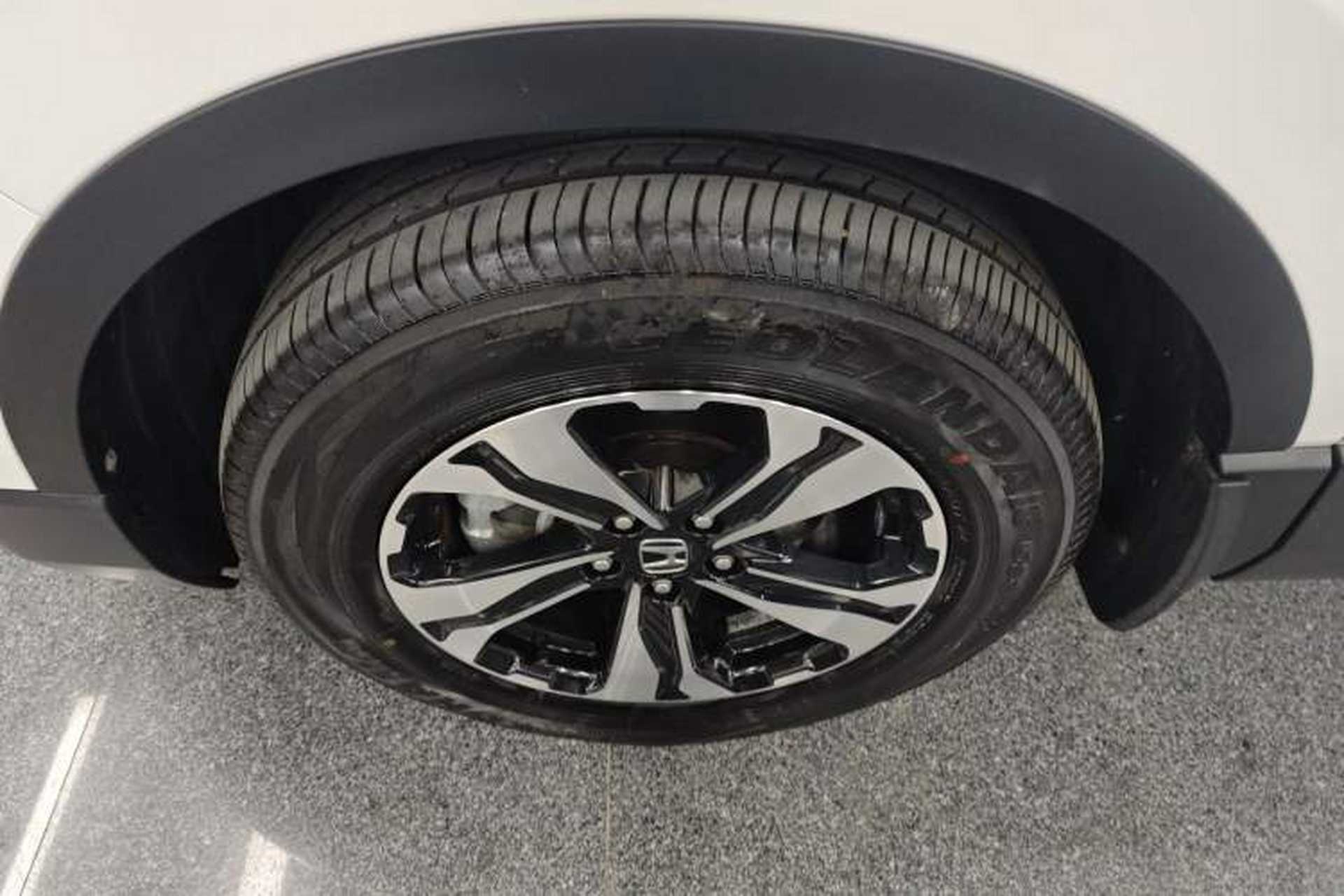 Used Honda CR-V 2018 240TURBO CVT 2WD Comfort Version Exterior 4