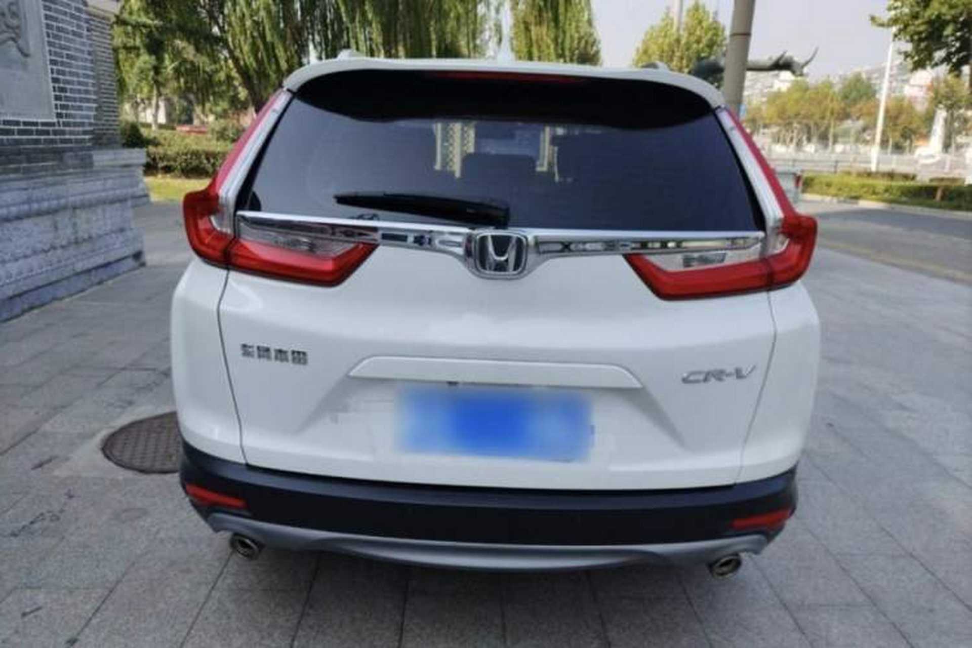 Used Honda CR-V 2018 240TURBO CVT 2WD Comfort Version Exterior 4