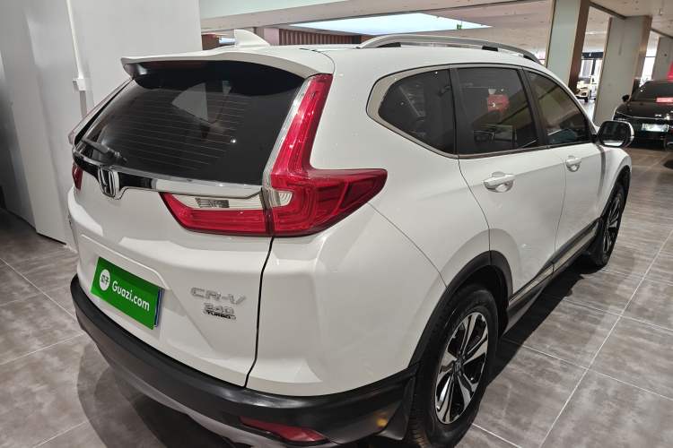 Used Honda CR-V 2018 240TURBO CVT 2WD Comfort Version Exterior 5