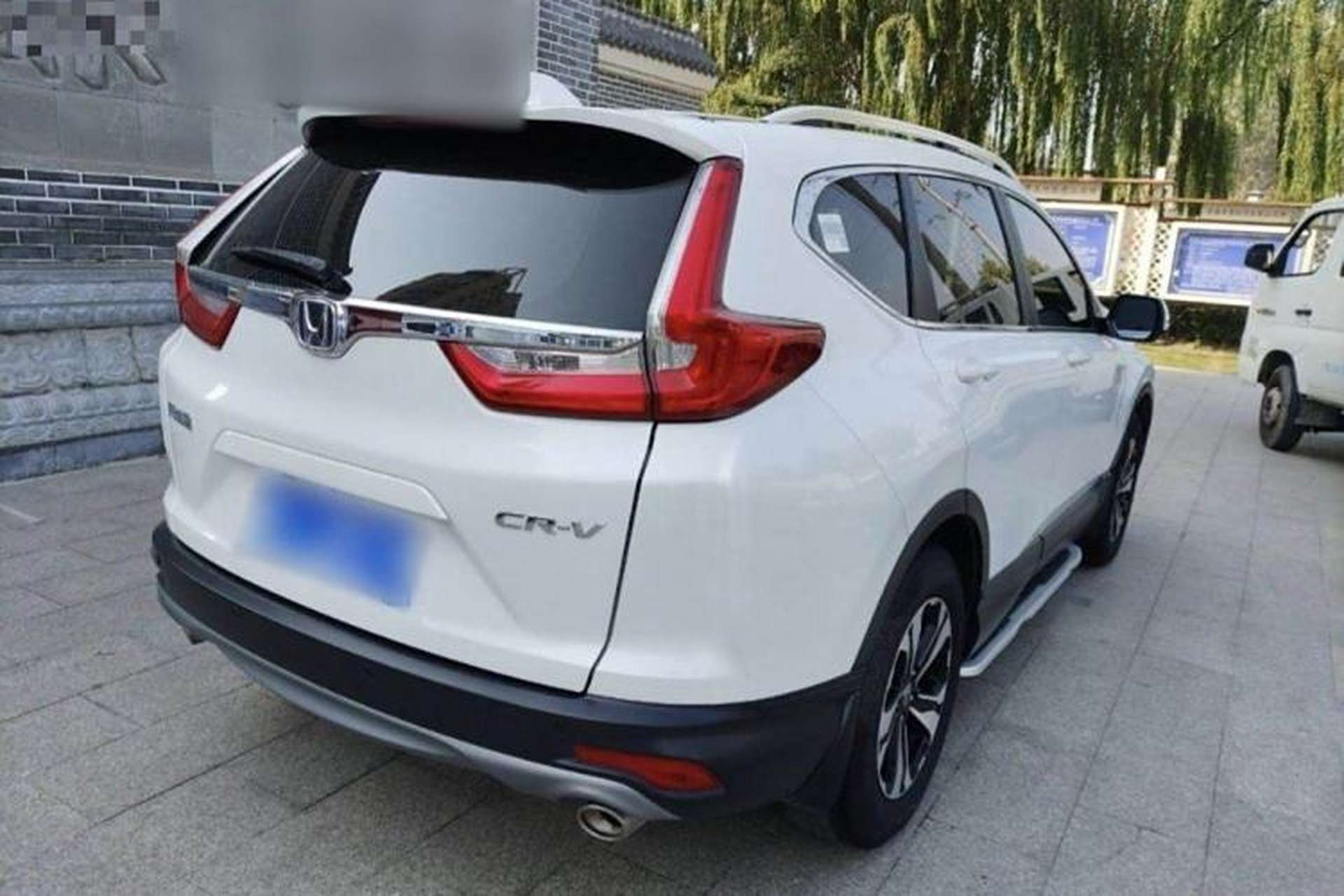 Used Honda CR-V 2018 240TURBO CVT 2WD Comfort Version Exterior 5