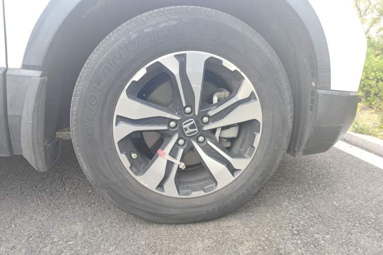 Used Honda CR-V 2018 240TURBO Manual Two-Wheel Drive Classic Edition Exterior 7