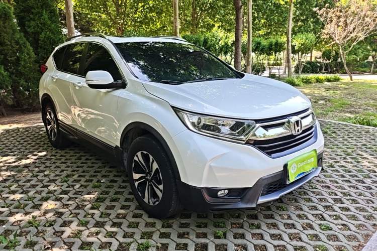 Used Honda CR-V 2018 240TURBO CVT 2WD Comfort Version Front Right 45 Deg